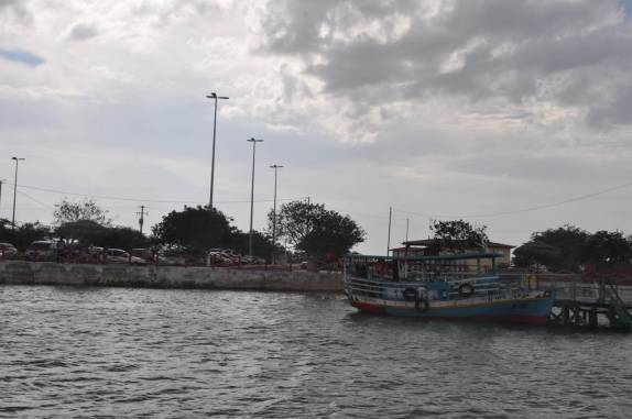 Porto de Pratagil, de onde saem os barcos para Galinhos - RN